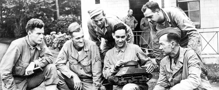 Soldiers training prior to World War II. 