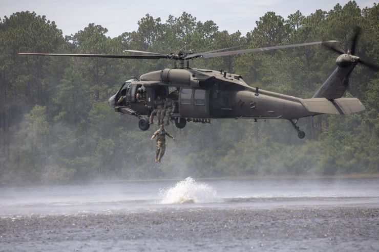 Water-borne training with UH-60 Blackhawk