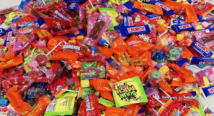 October 2020: Halloween (distribution of candies)