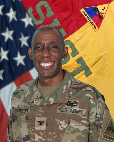 1AD, DSB Commander Photo.jpg