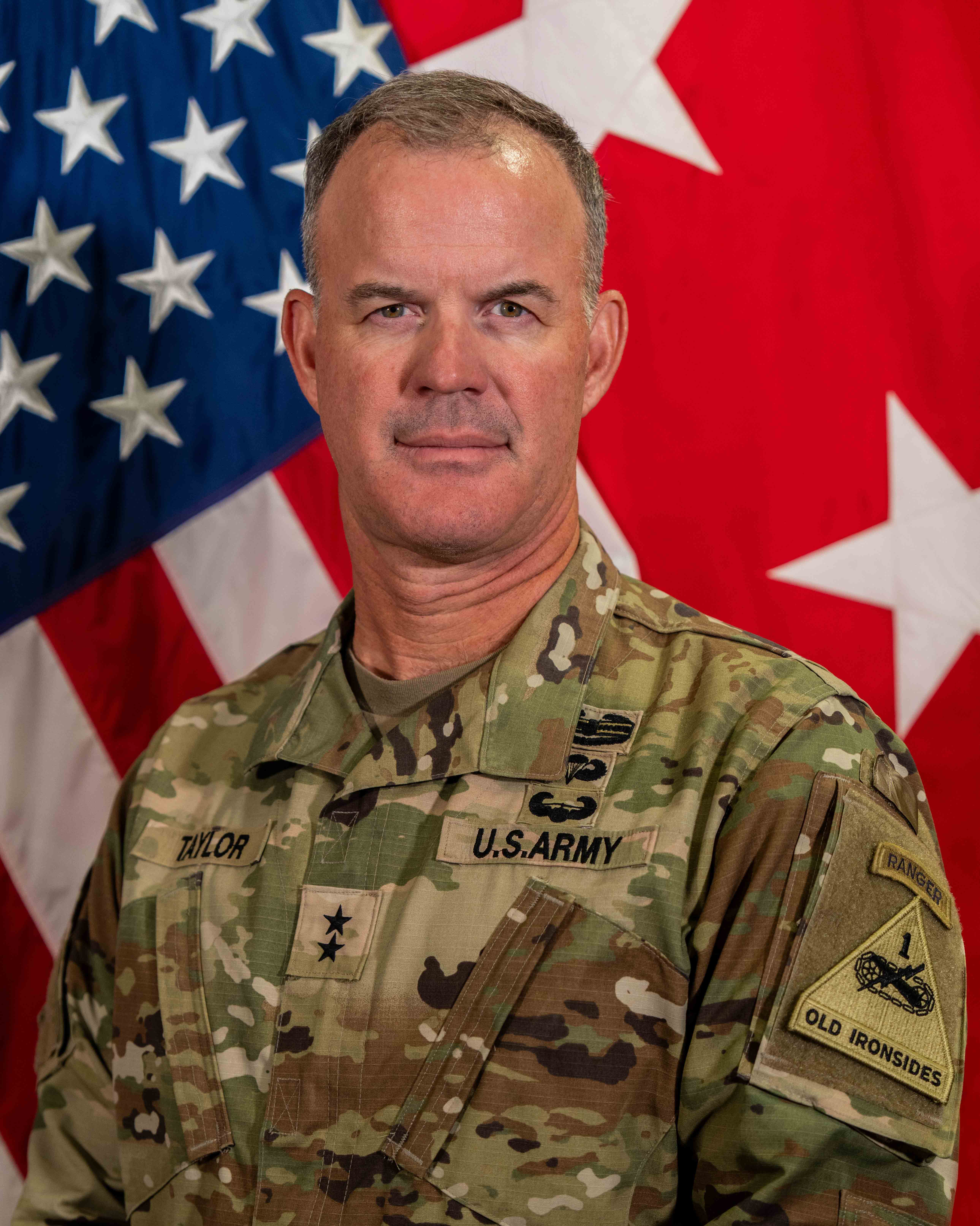 1st Armored Division and Fort Bliss Commanding General's Photo