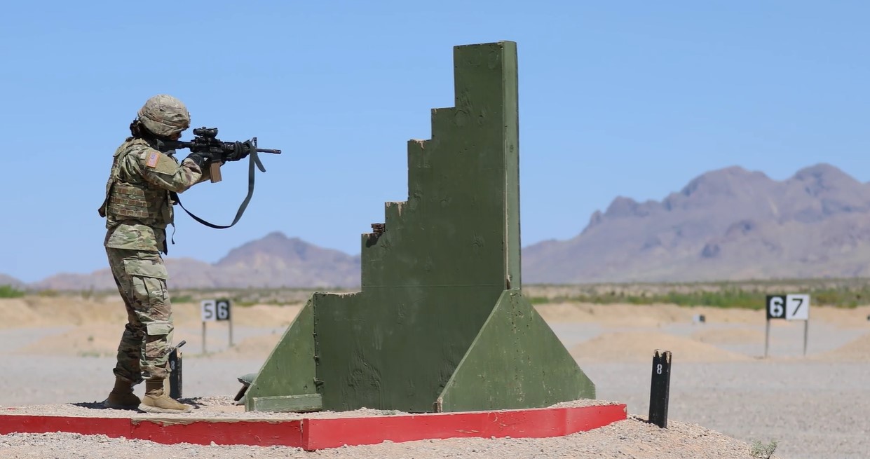 142nd DSSB sharpens M4 skills at Bliss 142nd DSSB sharpens M4 skills at Bliss