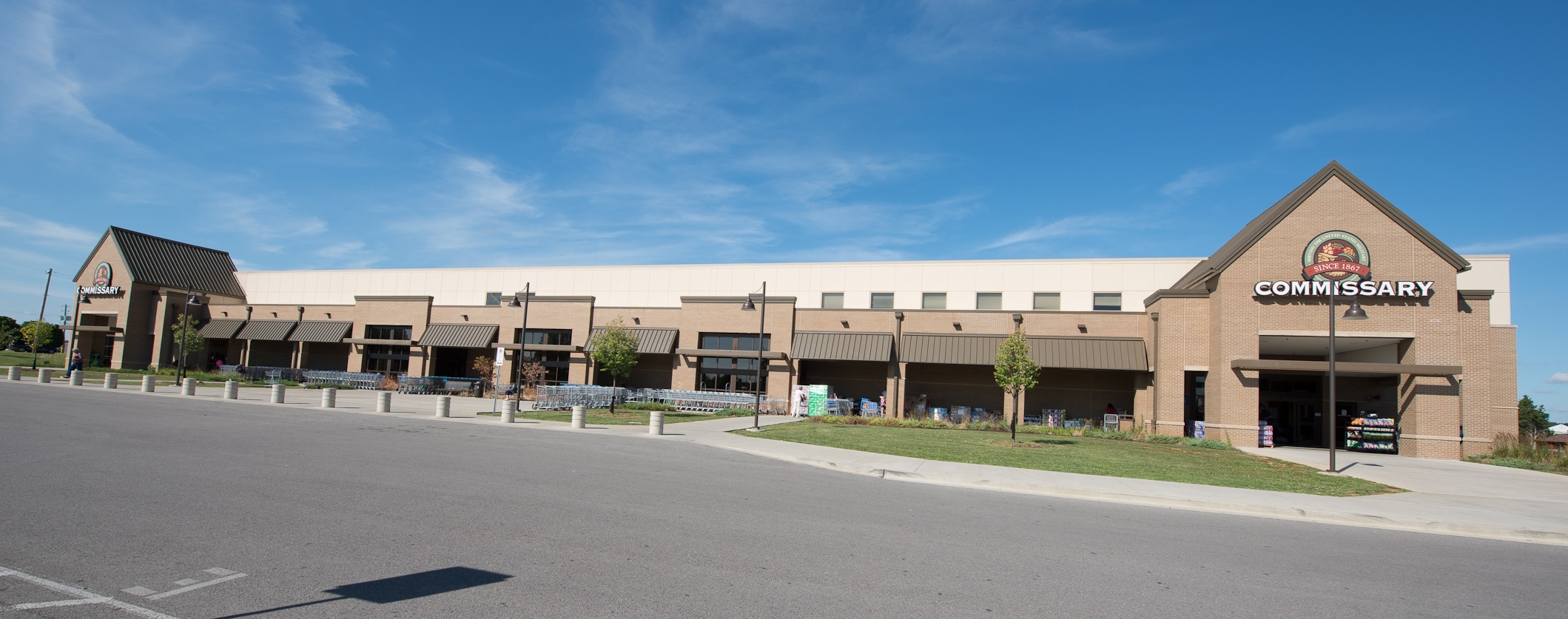 Fort Campbell Commissary The Commissary is located at 2606 Indiana Ave., Fort Campbell, Kentucky 42223.