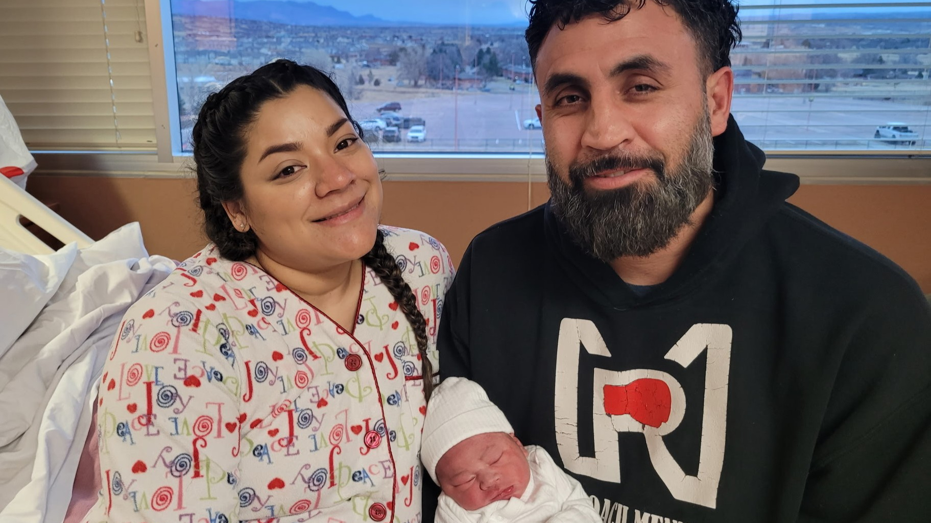 4ID Band spreads holiday cheer