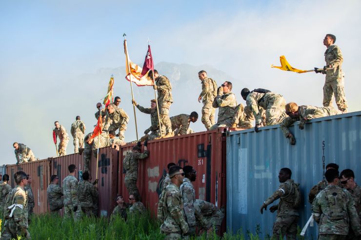4ID Hosts annual PT event honoring Soldiers who served during Vietnam 