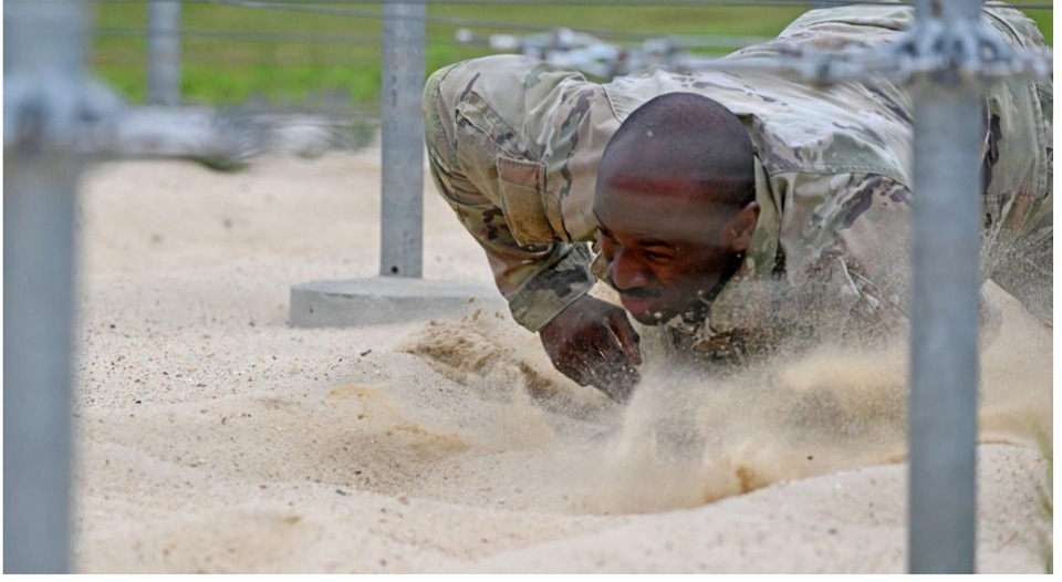 U.S. Army Reserve Command Soldiers Navigate Sand Obstacles at JB MDL, 18 June 2026