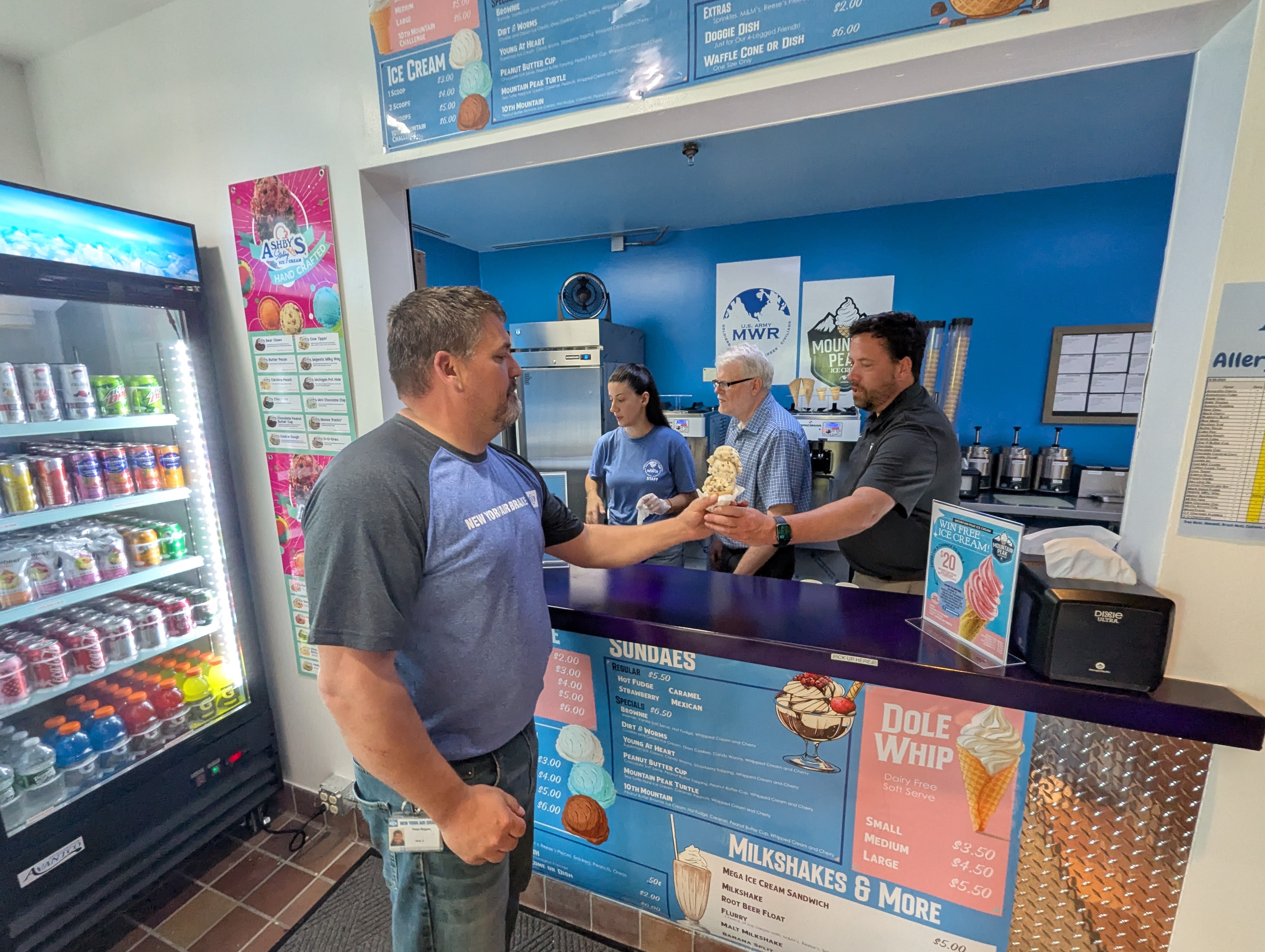 Mountain Peak Ice Cream_03.jpg