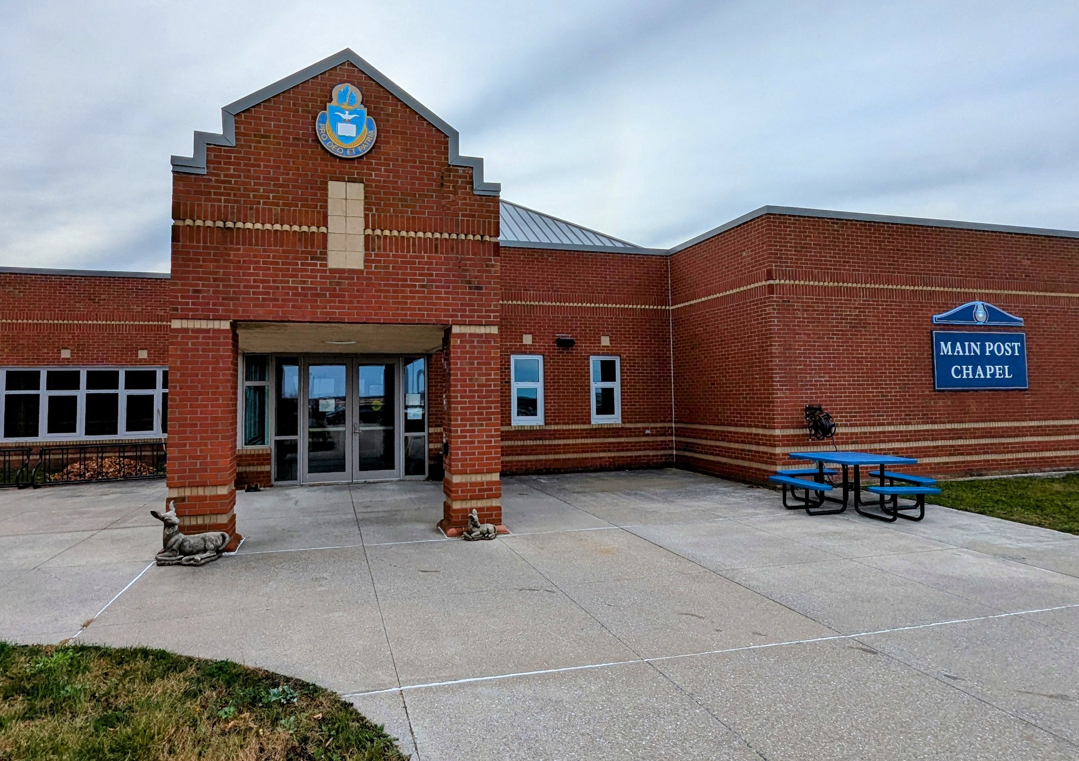 Main Post Chapel 2 cr wb.jpg