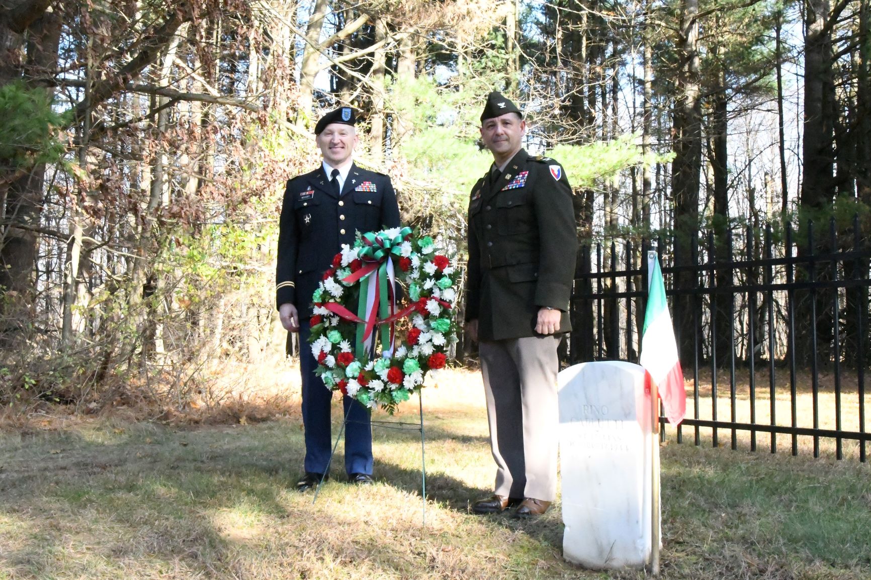 2022 Italian wreath laying ceremony 1 wb.JPG