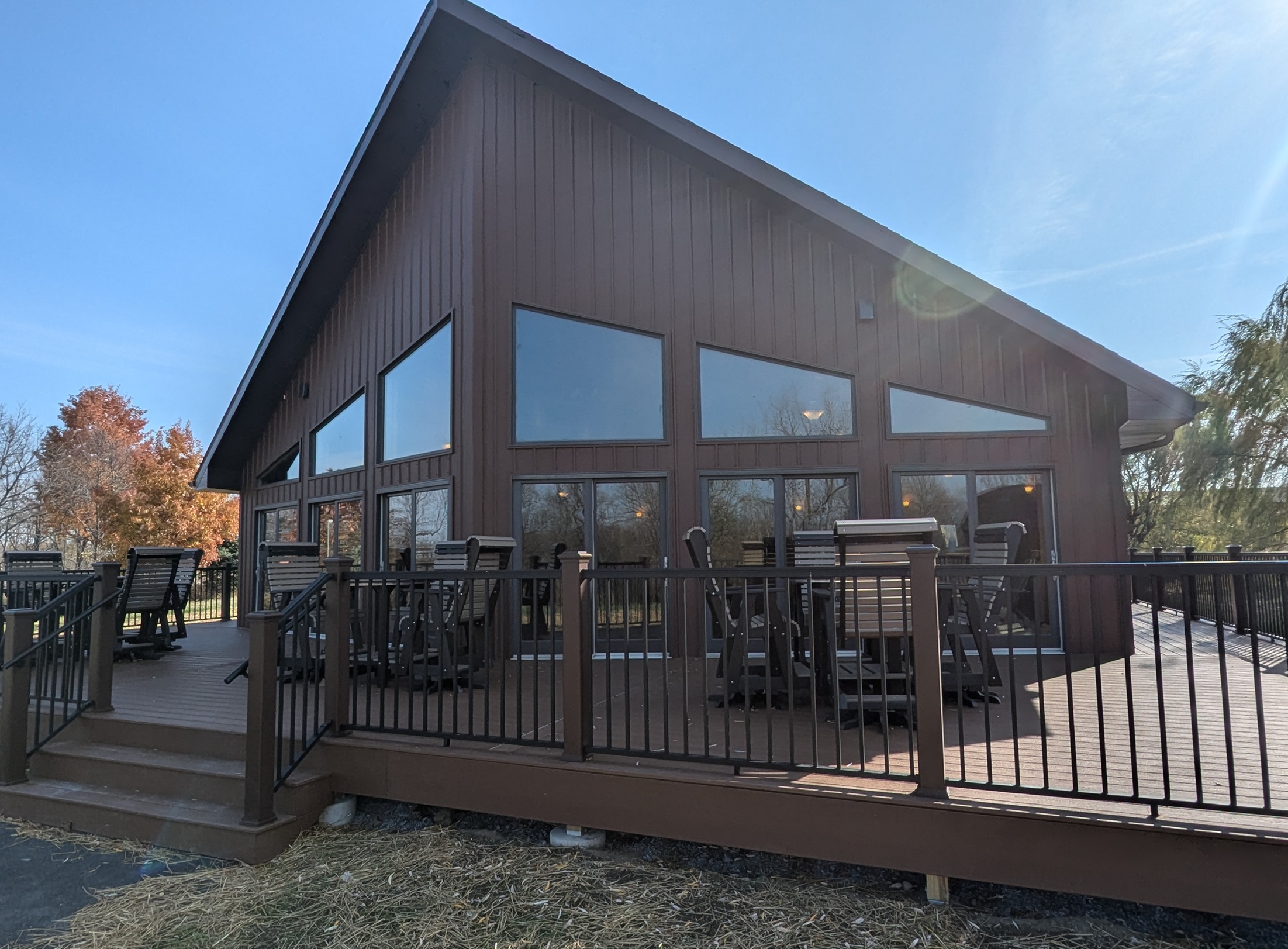 Sportsman Lodge - back wb.jpg
