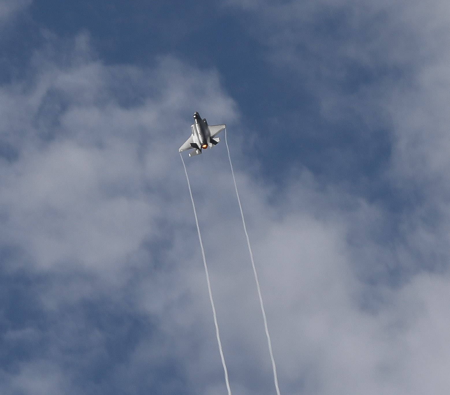 F-35 training at Fort Drum.jpg