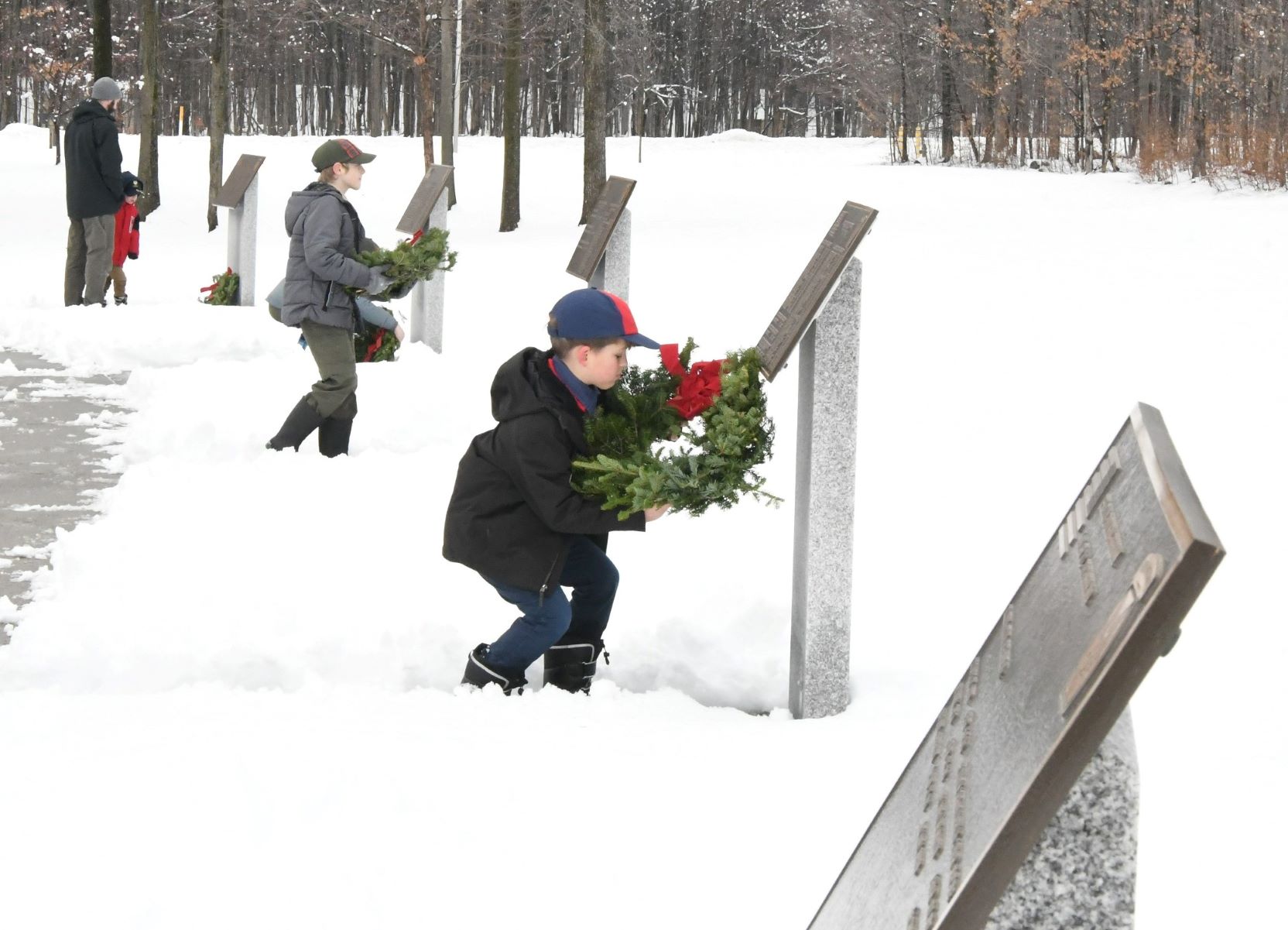 2022 Wreaths Across America 14 wb.jpg