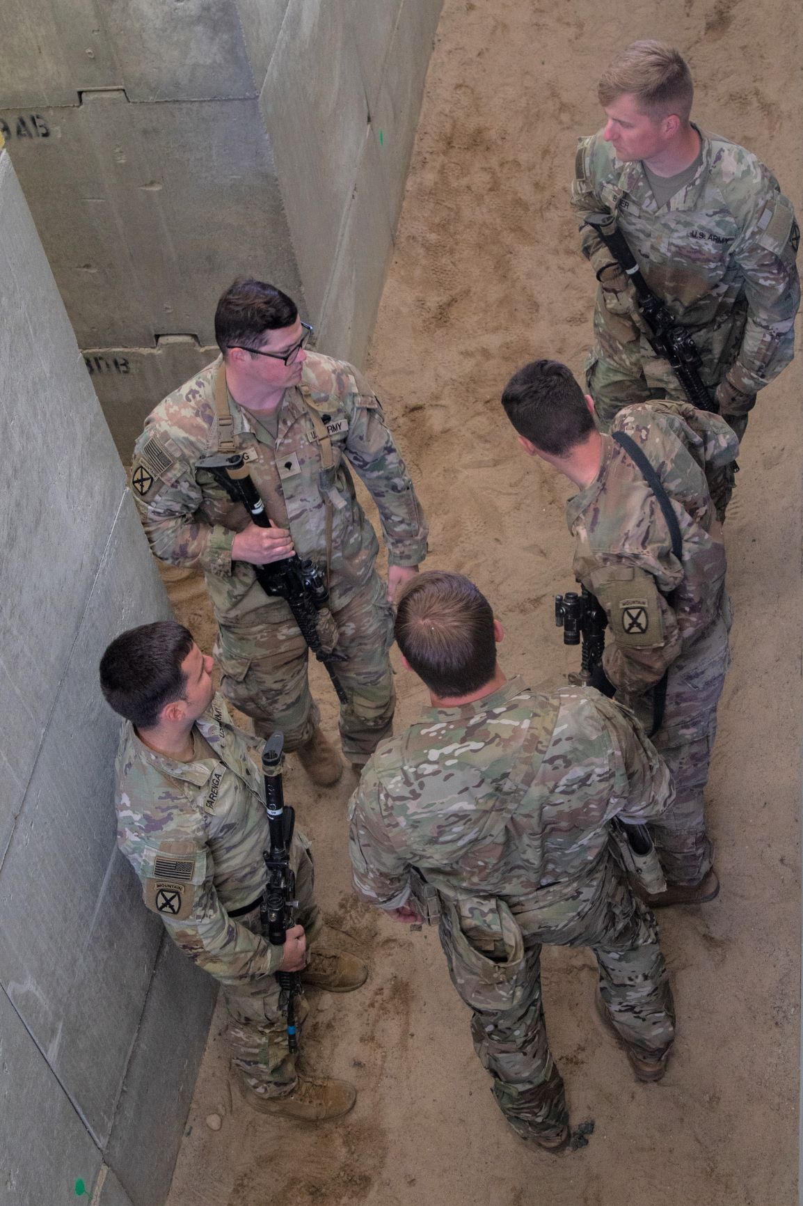 Training with 3rd SFG 2 wb.jpg