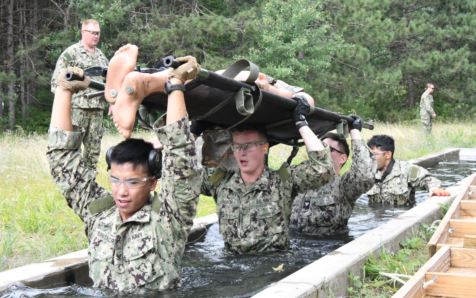 Operation Commanding Force 2 wb cr.jpg
