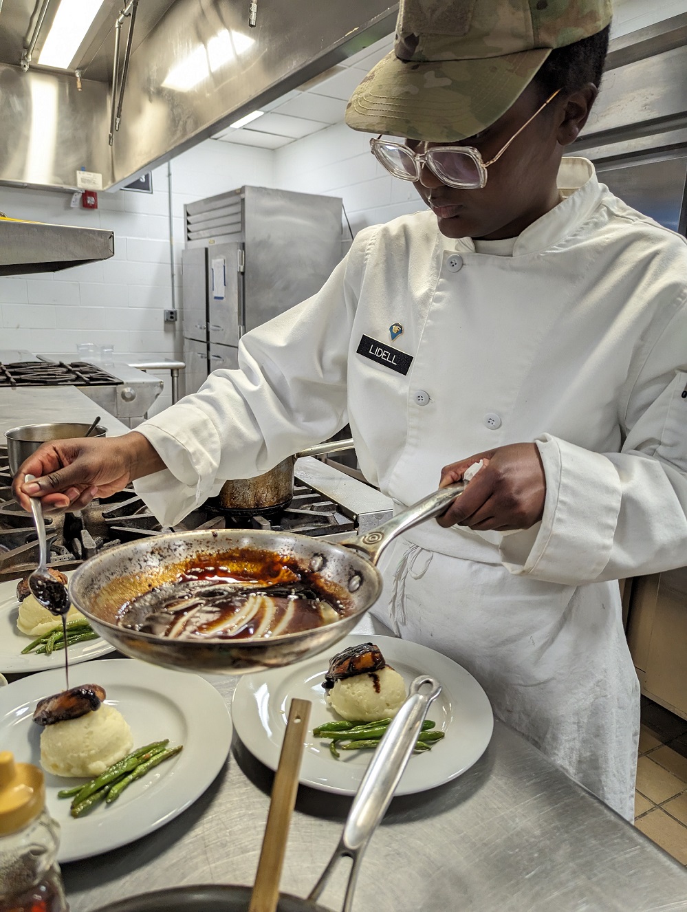 Chef of Quarter 62 wb.jpg