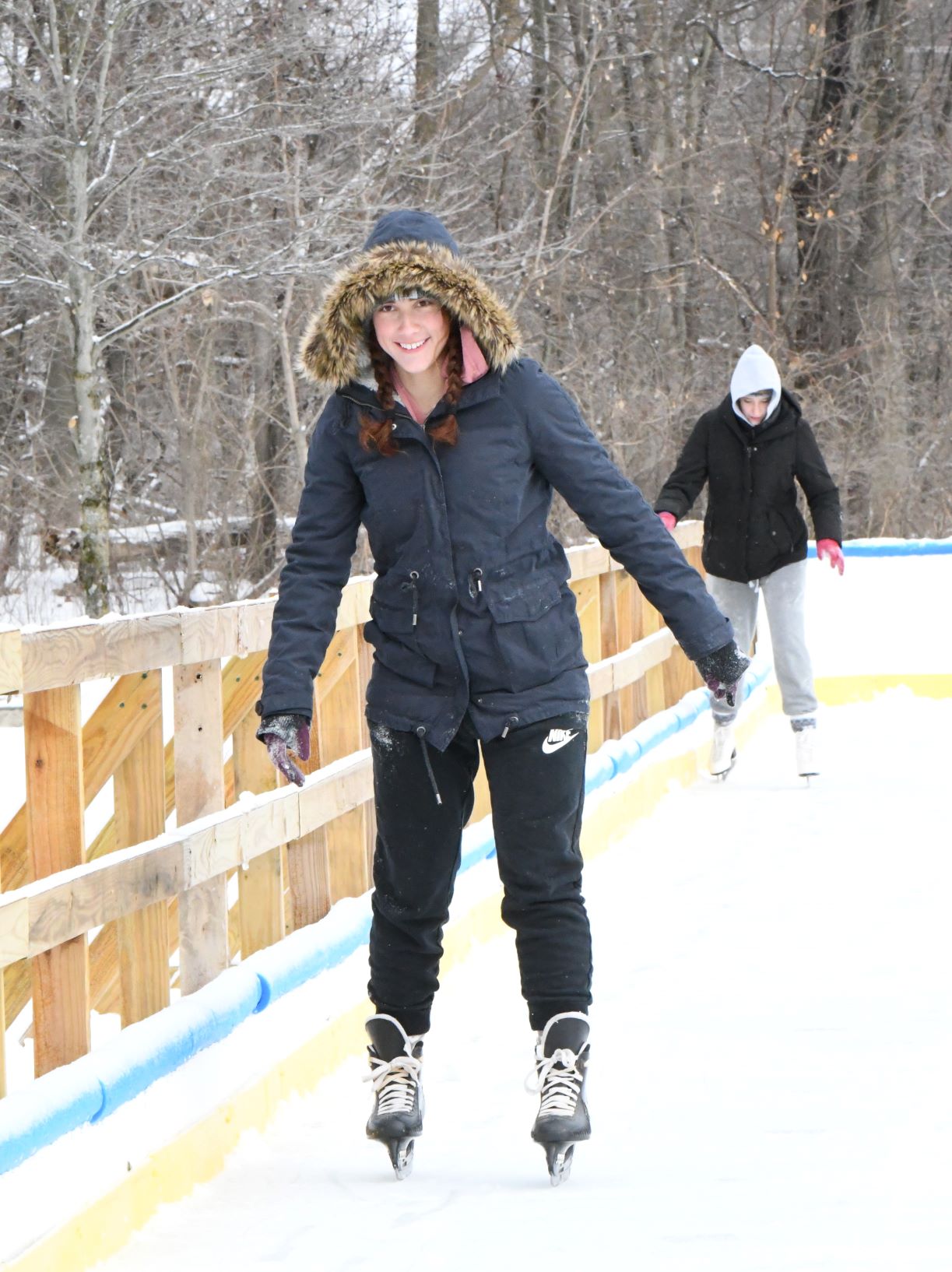 2022 Ice Skating 5 wb.JPG