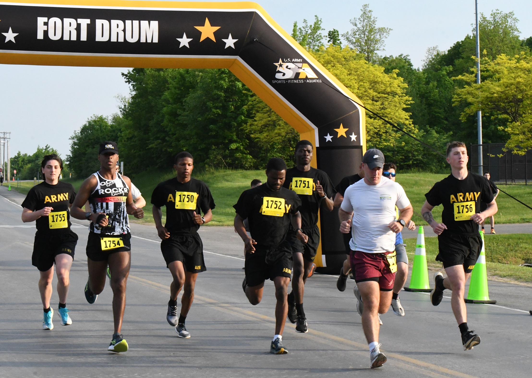 Army Ten-Miler Qualifier 1 wb.jpg