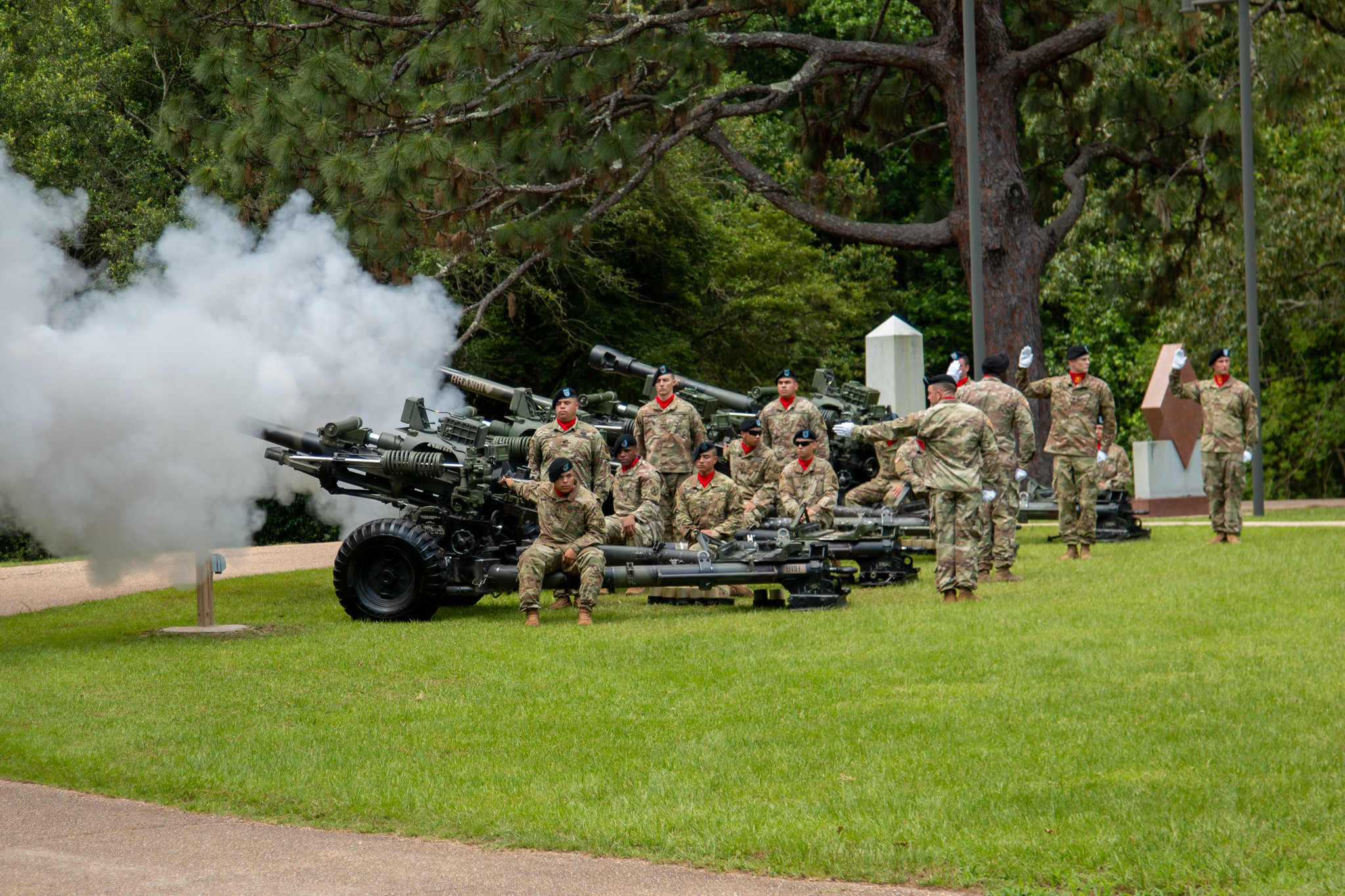 Memorial Day howitzer salute.jpg