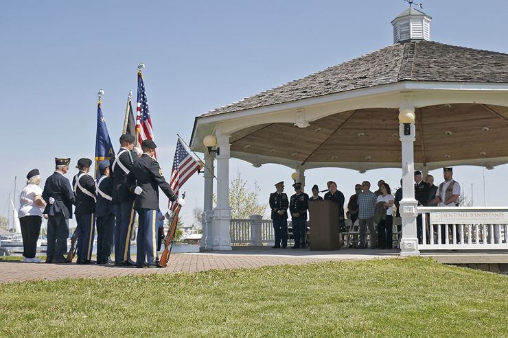 Memorial Day - Sackets Harbor 2 wb.jpg