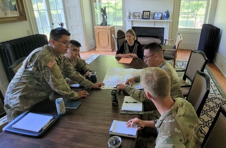 FDCR Internship 2 wb.jpg