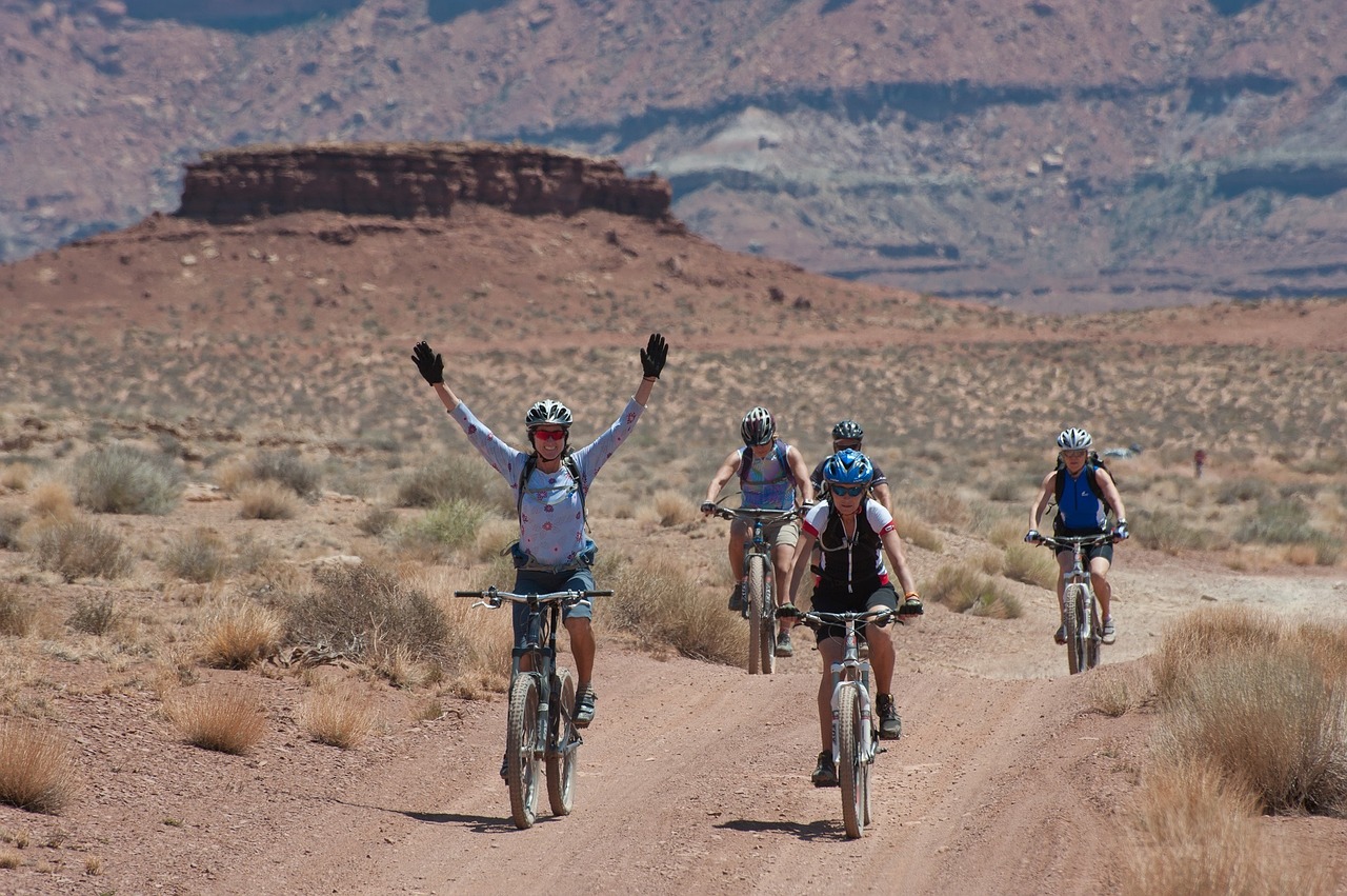 20190603_BicyclingWHelmets.jpg