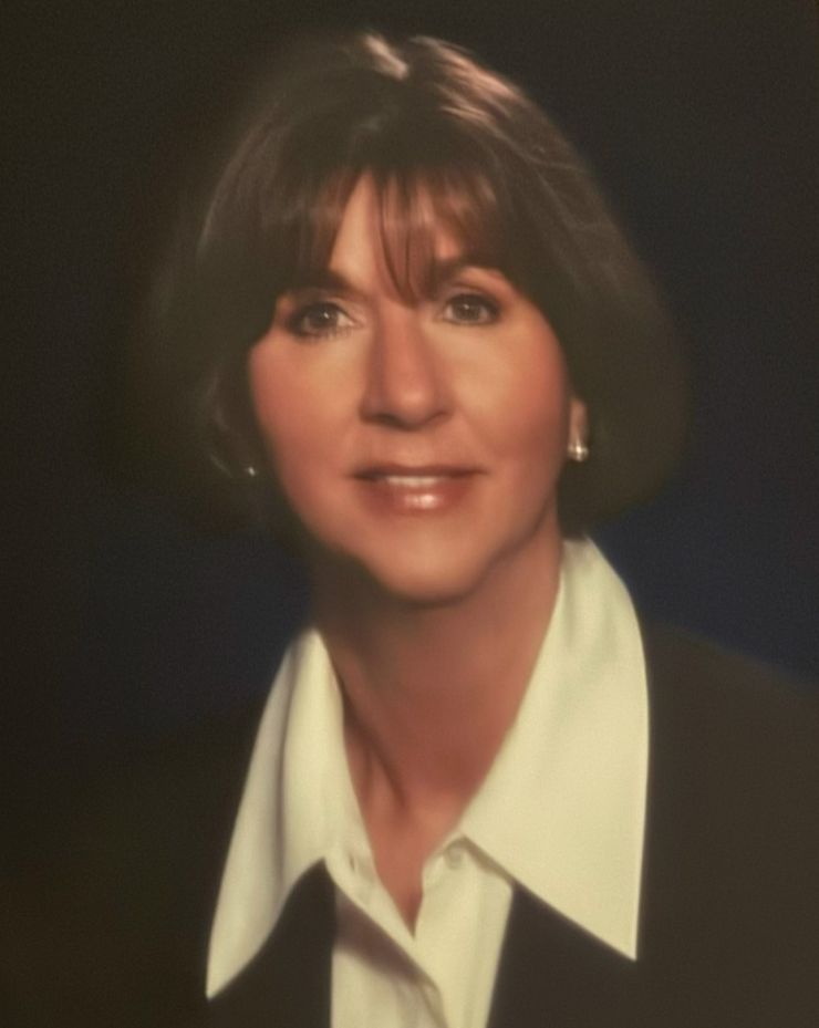Linda Green.jpg