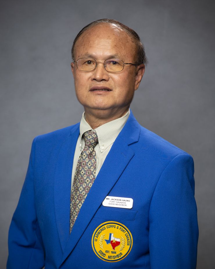 HAUNG.jpg
