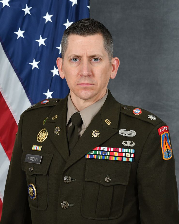 LTC_EWERS_JORDON_photo.jpg