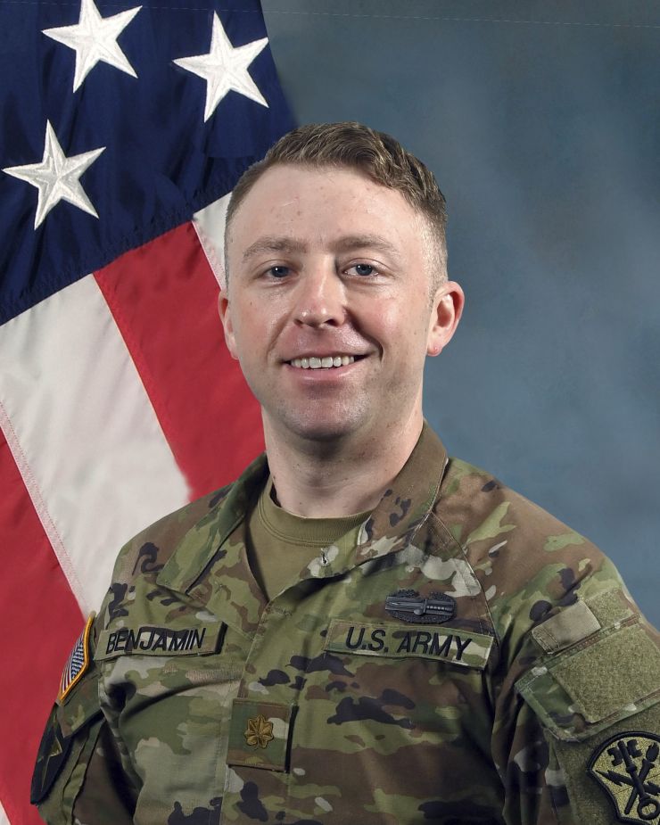 MAJ Benjamin with US Flag.jpg