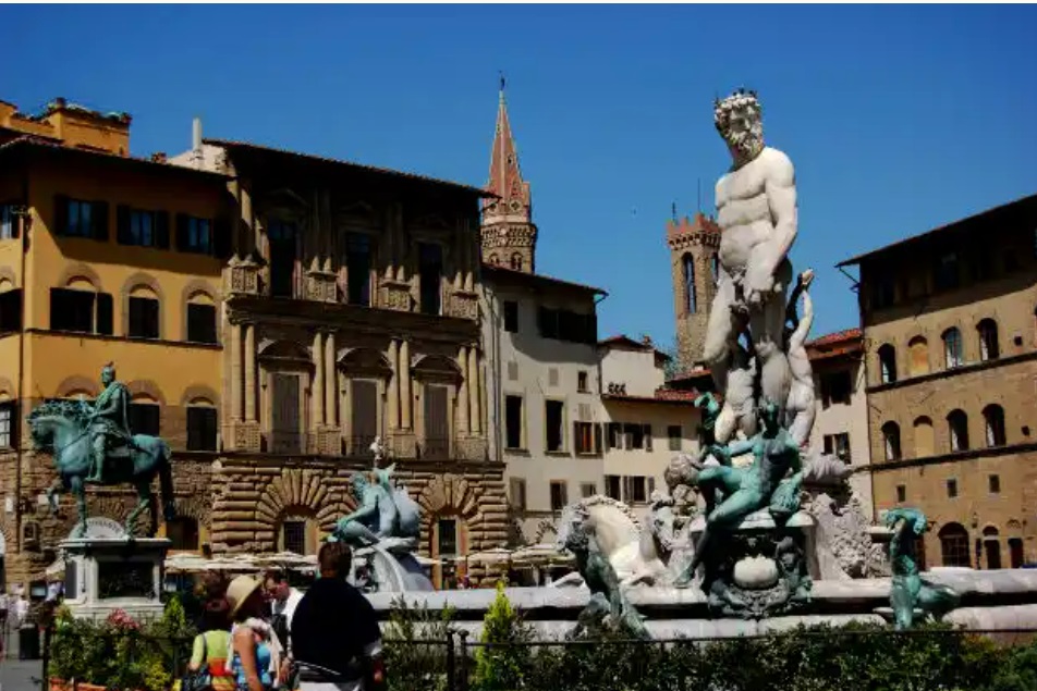 Italy welcome.jpg