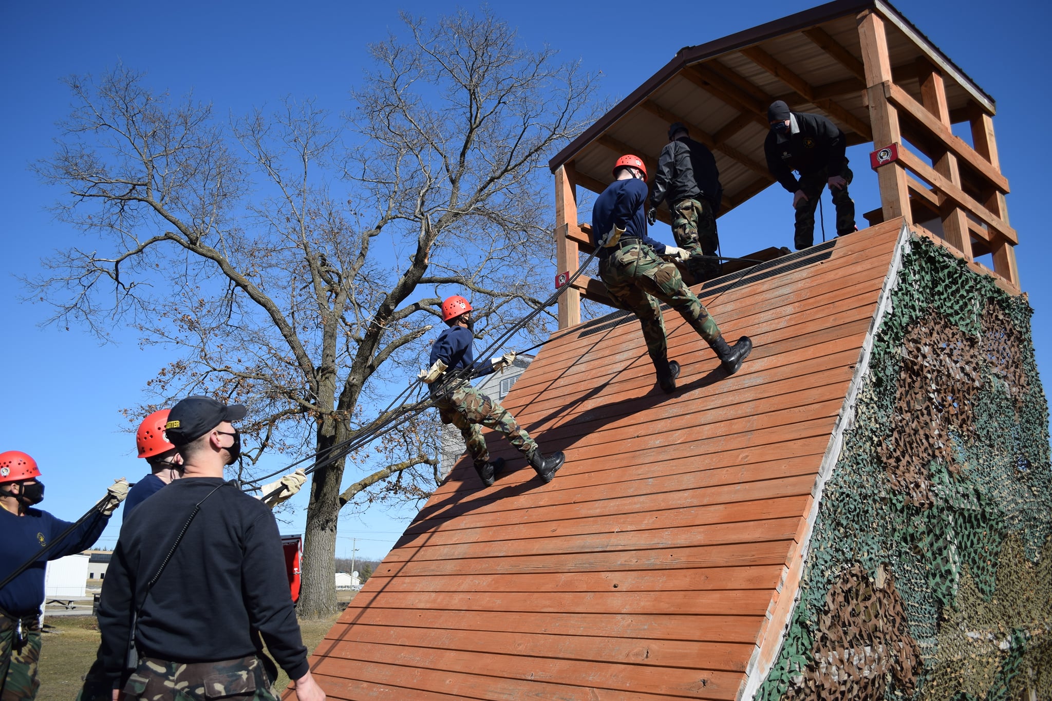 Rappelling #8 16 Mar 21.jpg