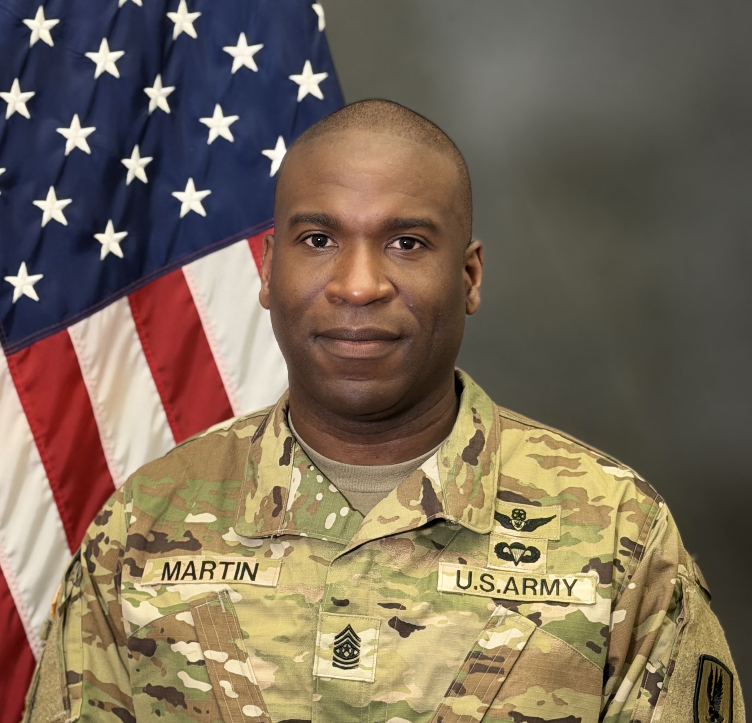 Command Sergeant Major, 1st Battalion, 145th Aviation Regiment Command Sergeant Major, 1st Battalion, 145th Aviation Regiment