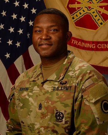 Garrison Command Sergeant Major Picture of CSM Ruffin